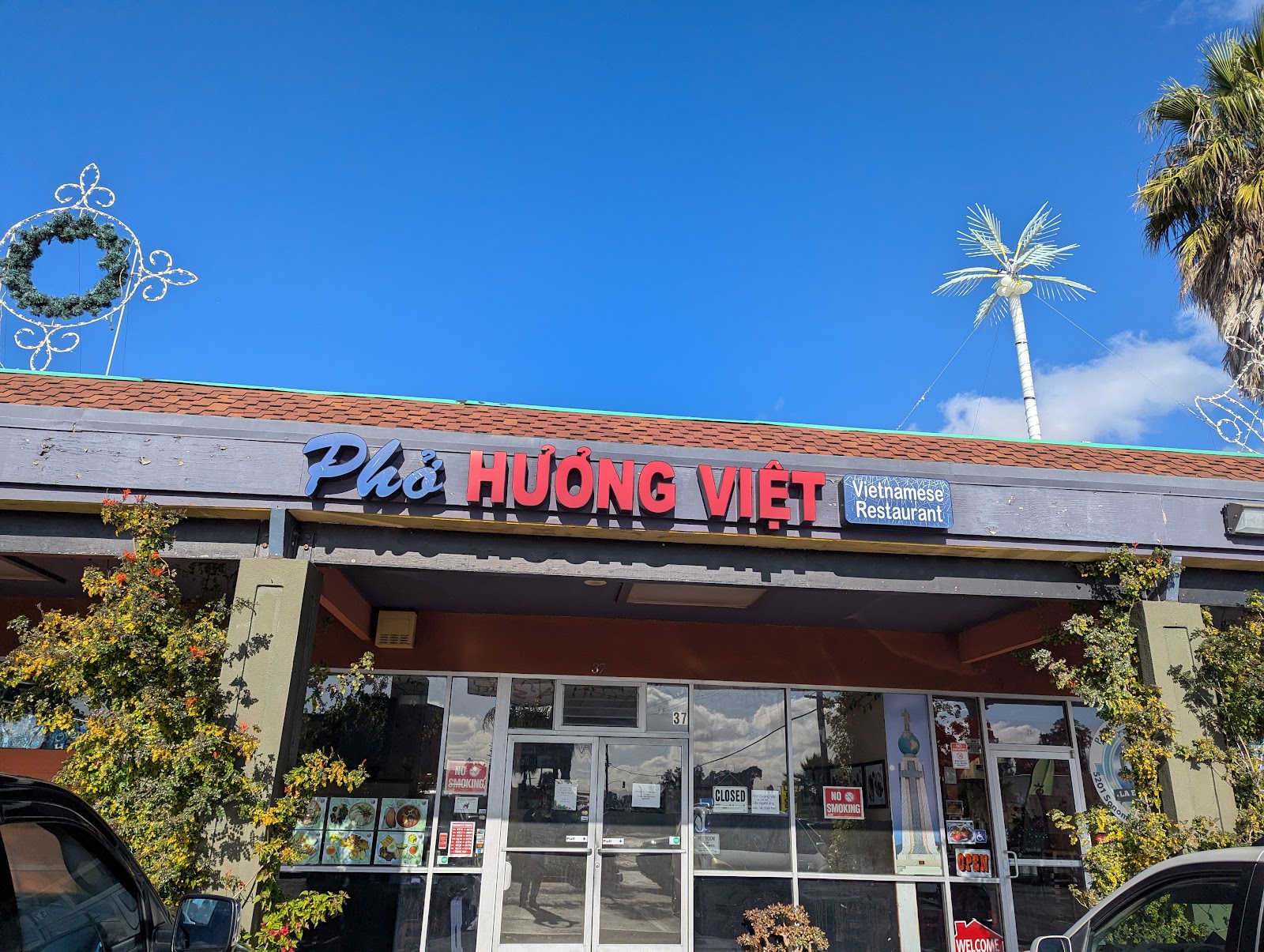 Phở Hương Việt — photo 10